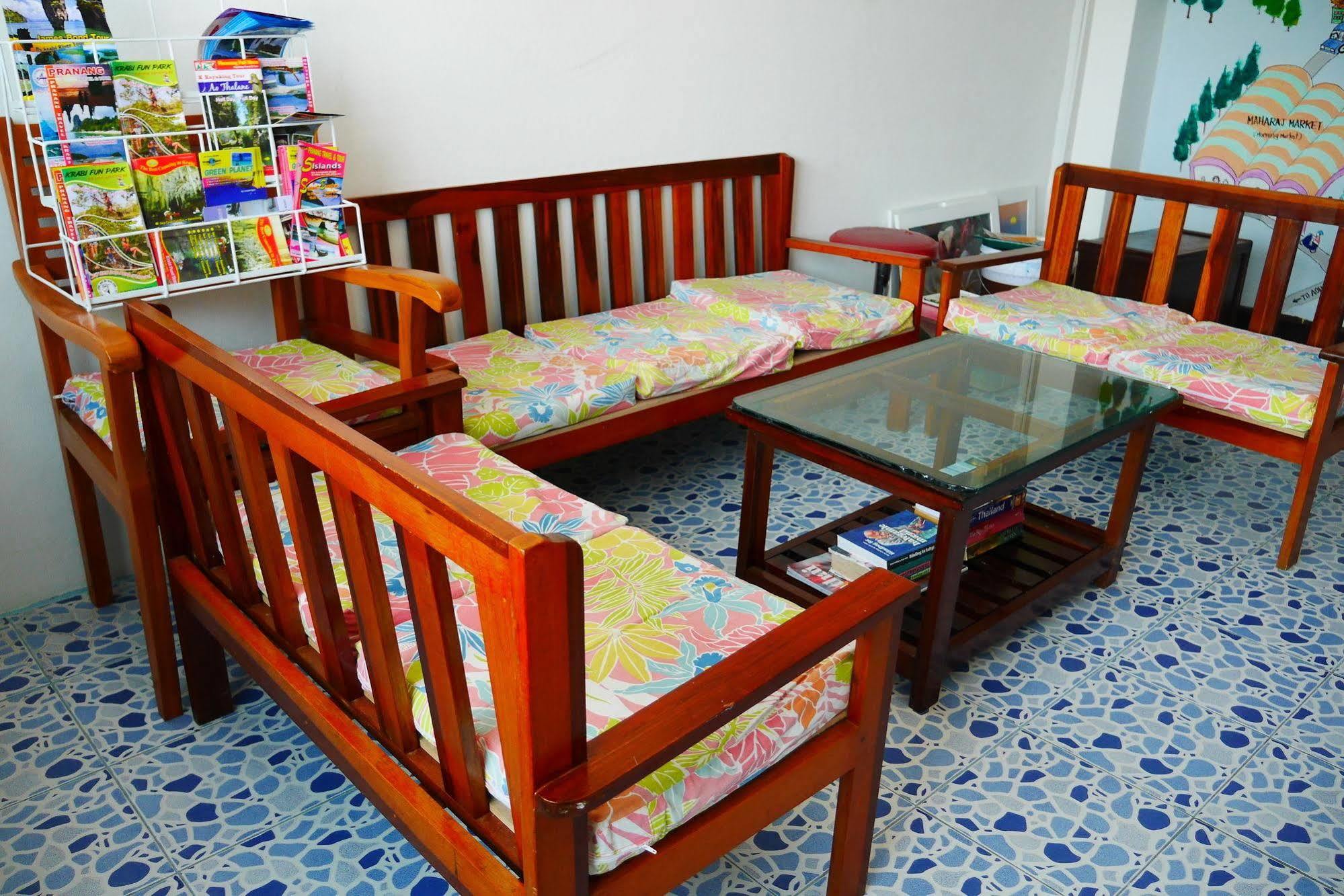 Sweet Home Guesthouse Krabi town Extérieur photo