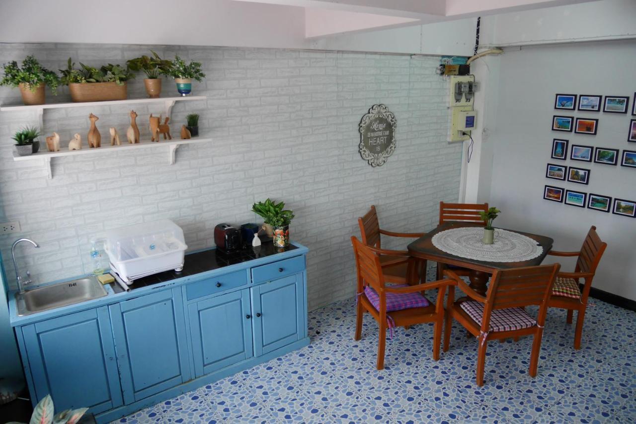 Sweet Home Guesthouse Krabi town Extérieur photo